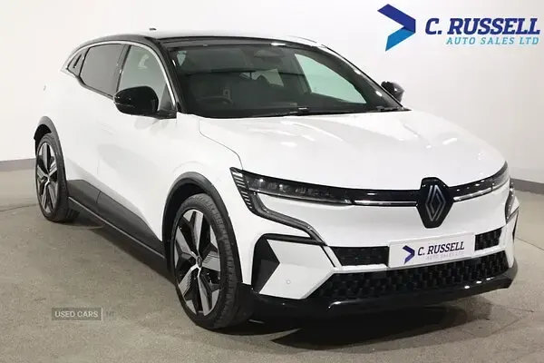 Used Renault Mégane Komfort 160 kW (218 HP) 2024 White/black Hatchback