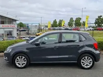 Used VW Polo SE 90 HP (66 kW) 2016 Grey Hatchback