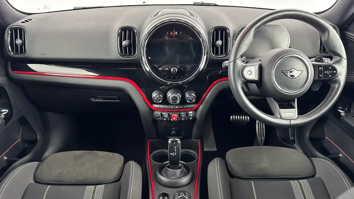Used Mini Countryman Sport 178 HP (130 kW) 2022 Rooftop grey SUV