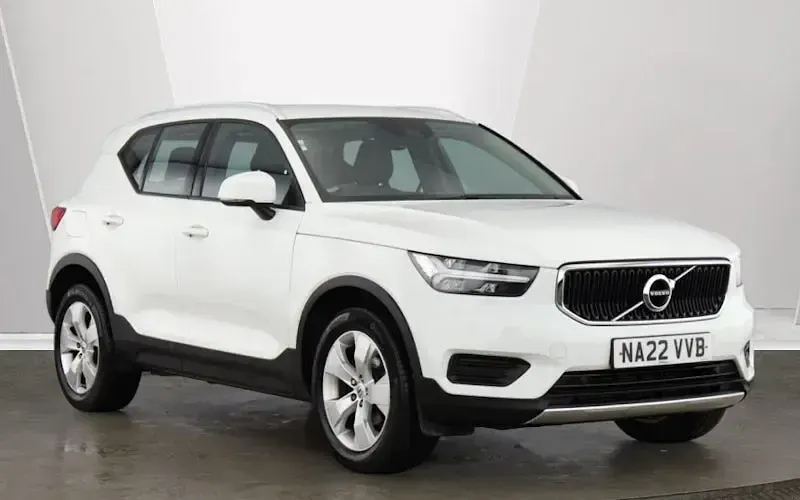Used Volvo XC40 Momentum 163 HP (119 kW) 2021 SUV