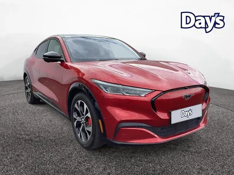 Gebraucht Ford Mustang Mach-E Extended Range 258 kW (351 PS) 2022 Rot SUV