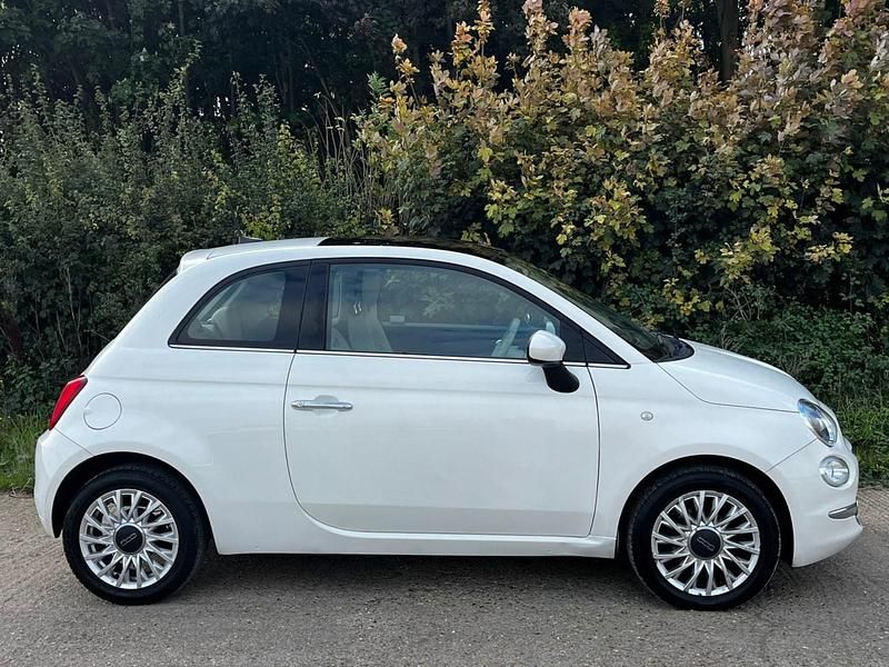 Used Fiat 500 Lounge 69 HP (50 kW) 2016 White Hatchback