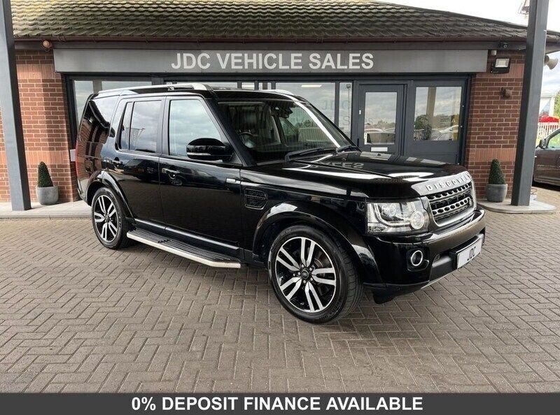Black Used 2016 Land Rover Discovery 4 Landmark SUV | £17,990 (Good price) - Image 1/3