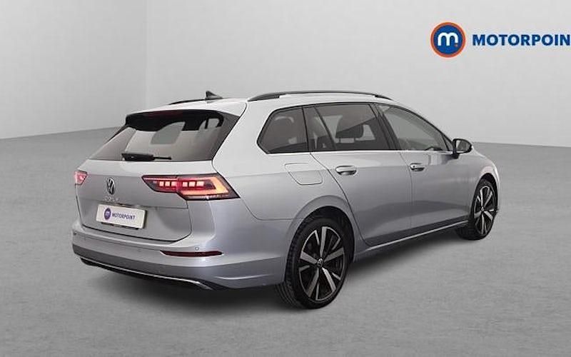 Used VW Golf VIII Style 150 HP (110 kW) 2024 Estate