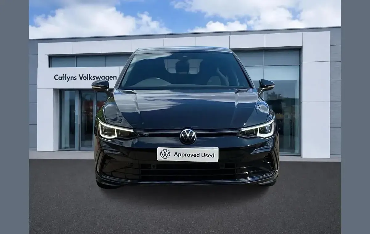 Used VW Golf VIII Black Edition 147 HP (108 kW) 2024 Black Hatchback