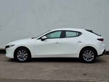 New Mazda 3 Prime-Line 140 HP (102 kW) 2025 White Hatchback