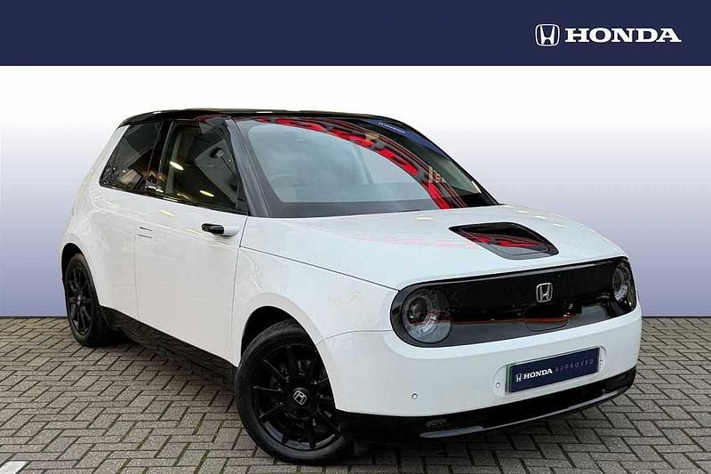 Used Honda e 100 kW (136 HP) 2021 Platinum white Hatchback