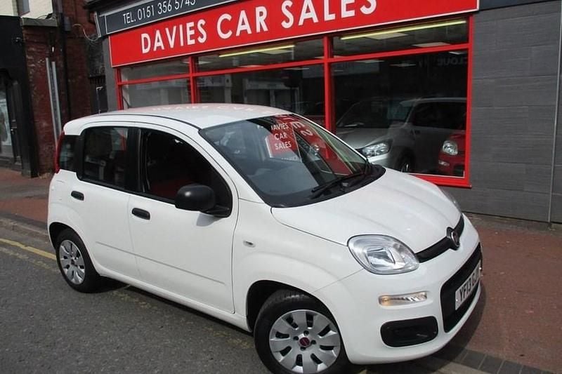 White Used 2013 Fiat Panda Pop Hatchback | £4,990 (Fair price) - Image 1/1