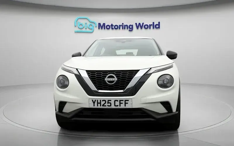 Usado Nissan Juke Acenta Premium 114 CV (83 kW) 2025 Blanco SUV