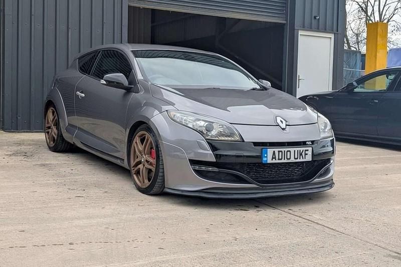 Used Renault Mégane III 250 HP (183 kW) 2010 Hatchback