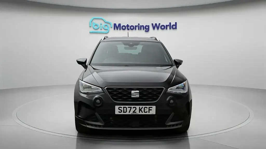 Used Seat Arona FR 110 HP (80 kW) 2023 Black SUV
