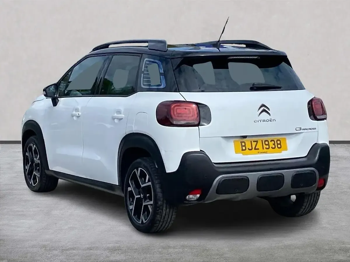 Used Citroën C3 Aircross PureTech 130 HP (95 kW) 2023 White SUV