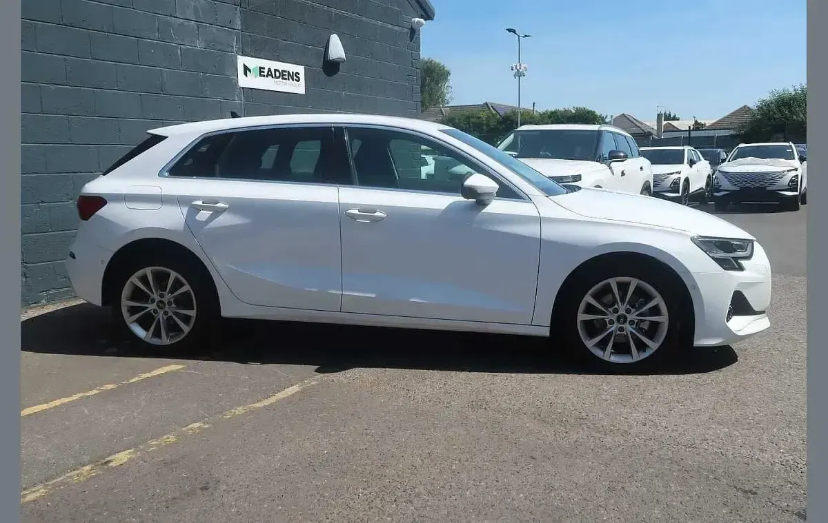 Used Audi A3 Sport 113 HP (83 kW) 2025 White Hatchback