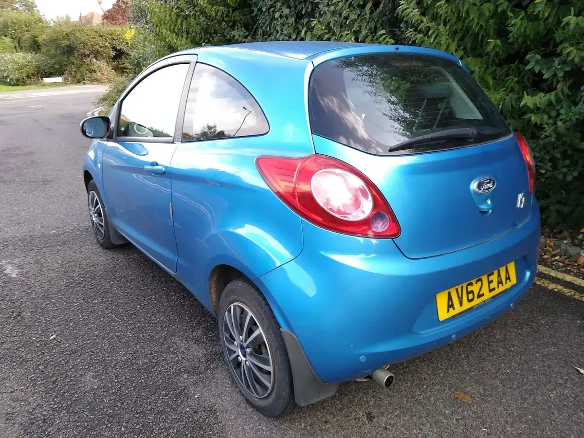 Used Ford Ka 69 HP (50 kW) 2012 Blue Hatchback