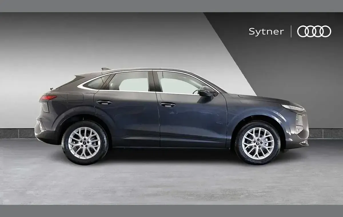 New Audi Q3 Sport 150 HP (110 kW) 2026 Grey SUV