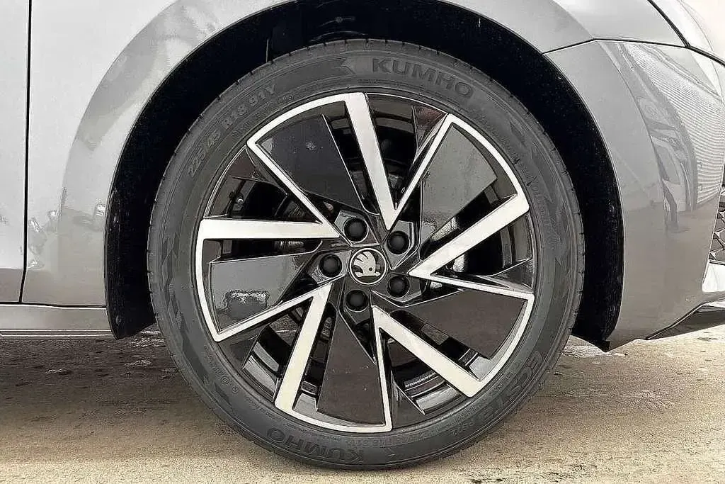 New Skoda Octavia SportLine 2026 Estate