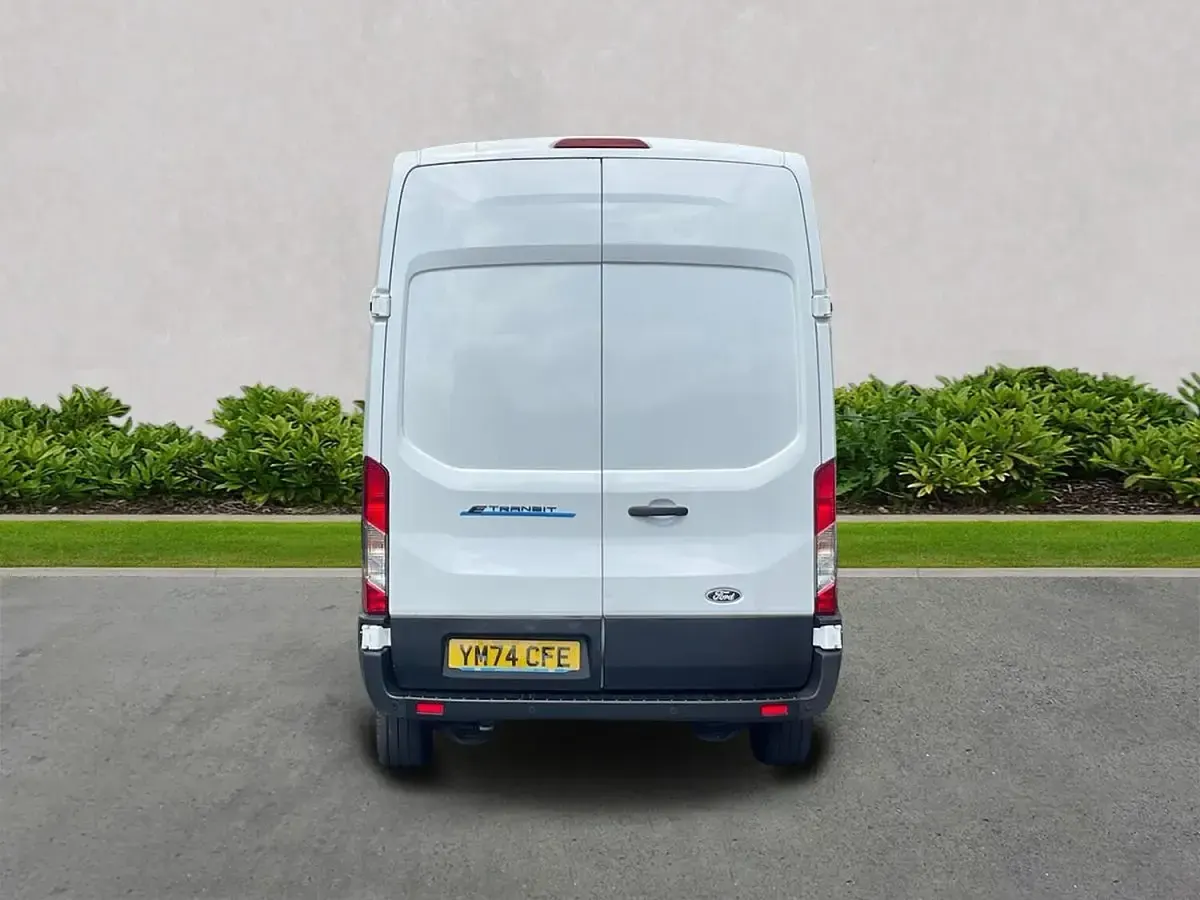 Used Ford E-Transit 135 kW (184 HP) 2024 White Van