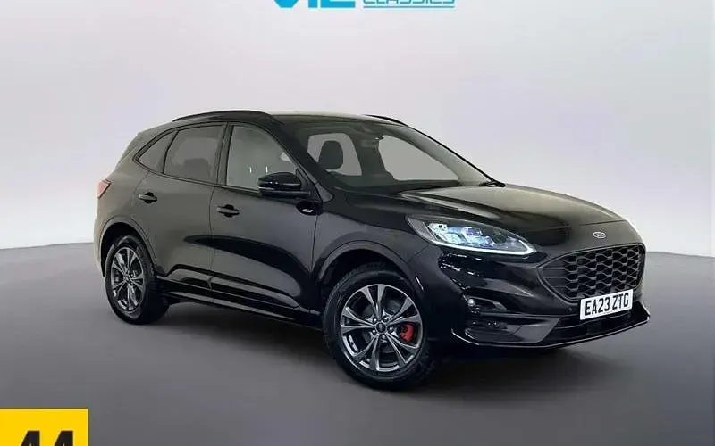 Used Ford Kuga ST-Line 225 HP (165 kW) 2023 SUV