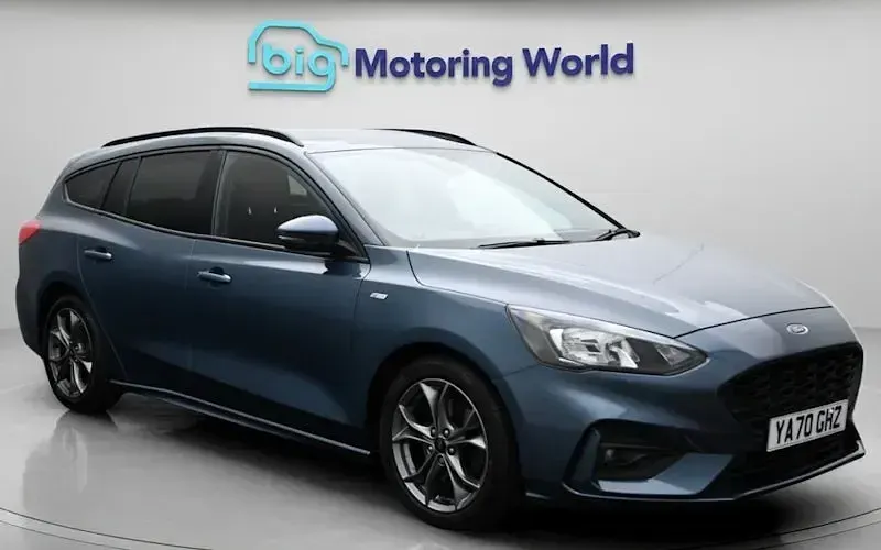 Usado Ford Focus ST-Line 120 HP (88 kW) 2020 Carrinha