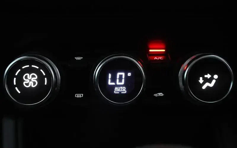 Used Renault Captur Evolution 145 HP (106 kW) 2024 Blue SUV