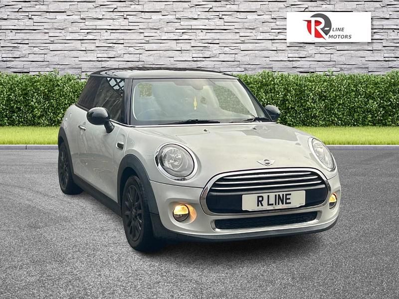 Used Mini Cooper Hatch 2015 Silver Hatchback