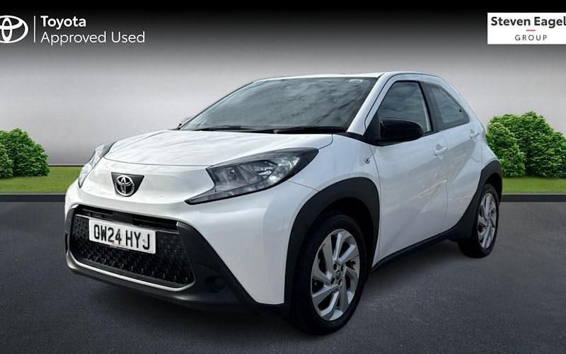 Used Toyota Aygo X PURE 72 HP (52 kW) 2025 SUV