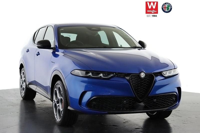 Blue Used 2024 Alfa Romeo Tonale Sprint SUV | £31,499 (Fair price) - Image 1/4