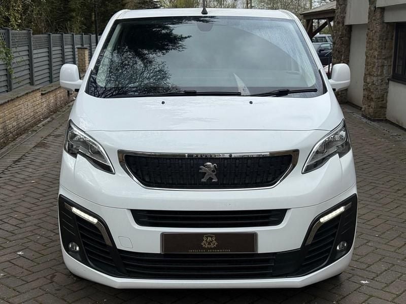 Used Peugeot Expert 120 HP (88 kW) 2017 White Van
