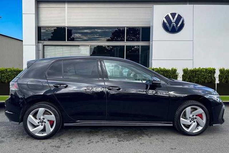 Used VW Golf VIII GTE 272 HP (200 kW) 2025 Black Hatchback