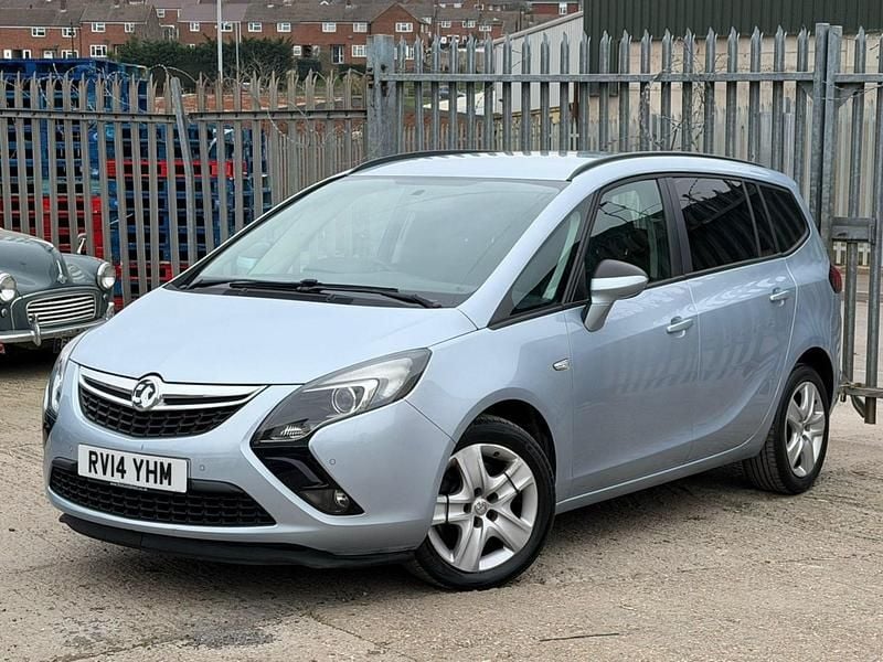 Used Vauxhall Zafira 165 HP (121 kW) 2014 Silver MPV