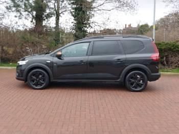 Used Dacia Jogger Extreme 109 HP (80 kW) 2024 Black MPV