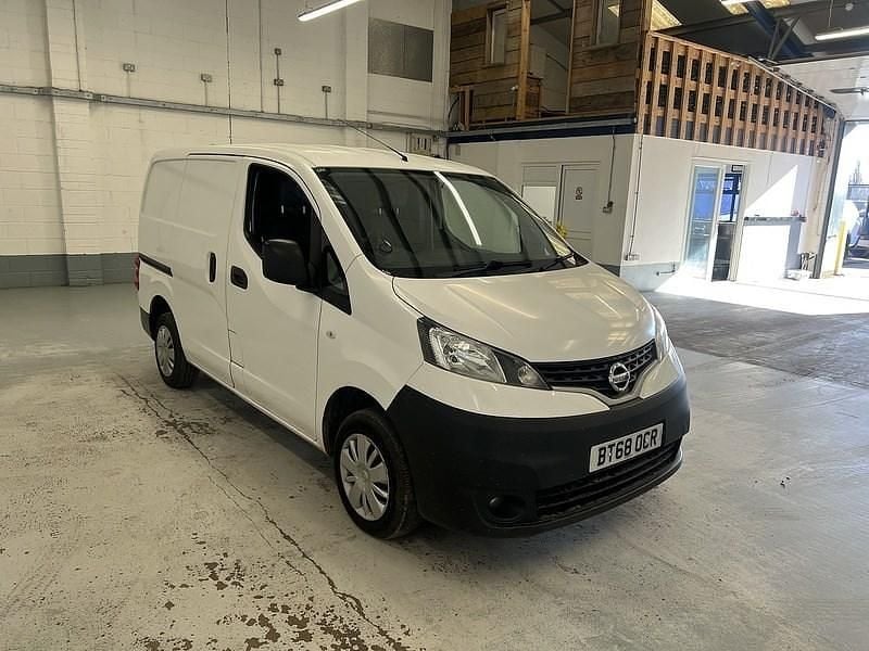 Used Nissan NV200 Acenta 2018 White MPV