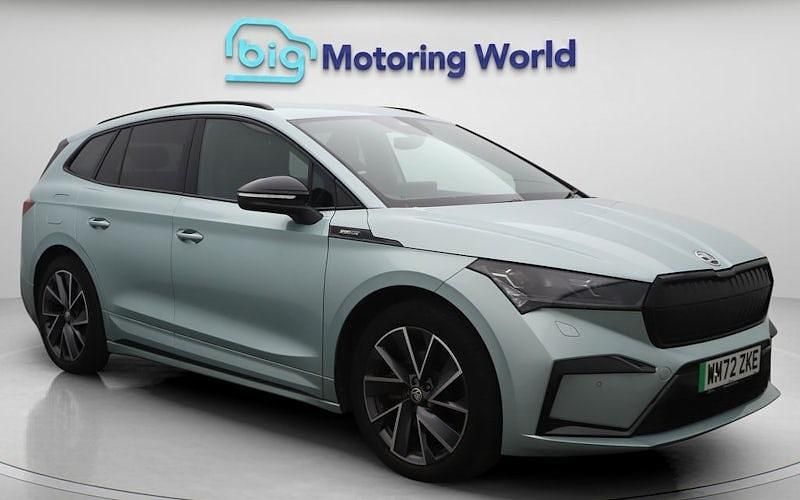 Used 2022 Skoda Enyaq iV SportLine SUV | £25,300 (Fair price) - Image 1/4