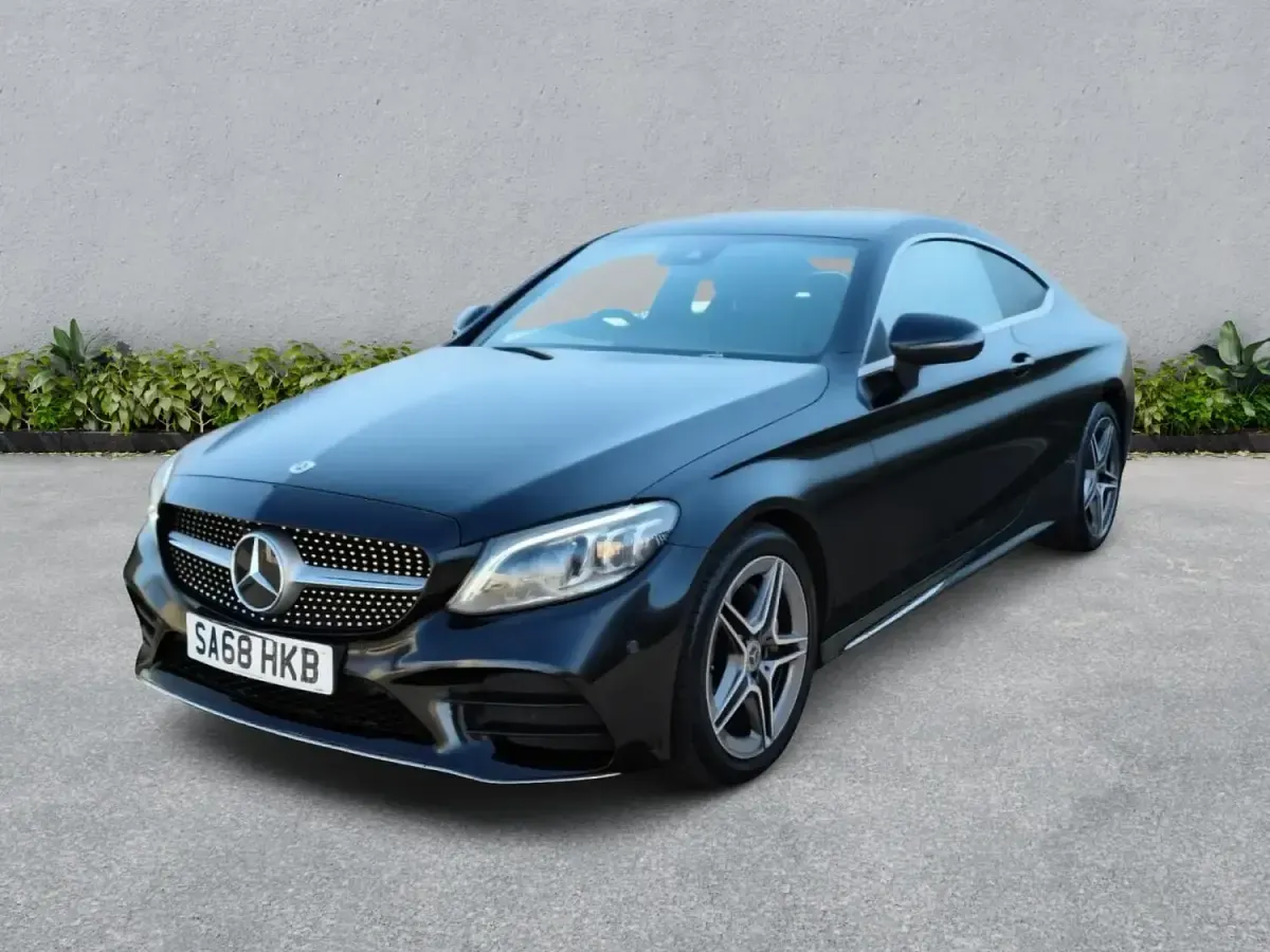 Used Mercedes C220 AMG line 2018 Black Coupe