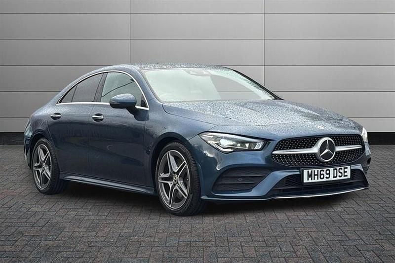 Used Mercedes CLA220 AMG Line Premium Plus 190 HP (139 kW) 2019 Blue Sedan
