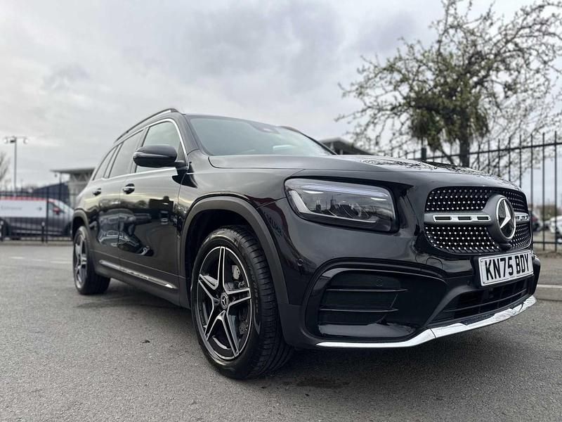 Used Mercedes GLB200 Executive 163 HP (119 kW) 2025 Black SUV