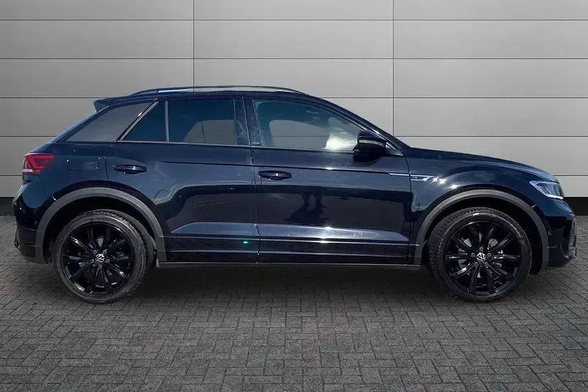 Used VW T-Roc R-line 150 HP (110 kW) 2022 Black SUV