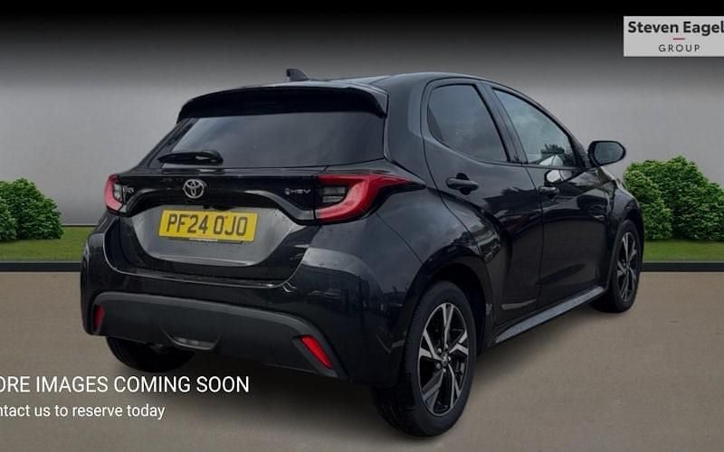 Used Toyota Yaris Hybrid Design 116 HP (85 kW) 2026 Hatchback