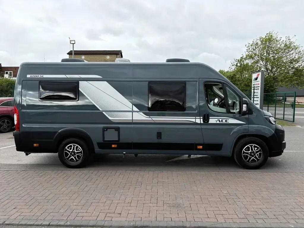 New AC Ace 140 HP (102 kW) 2026 Grey