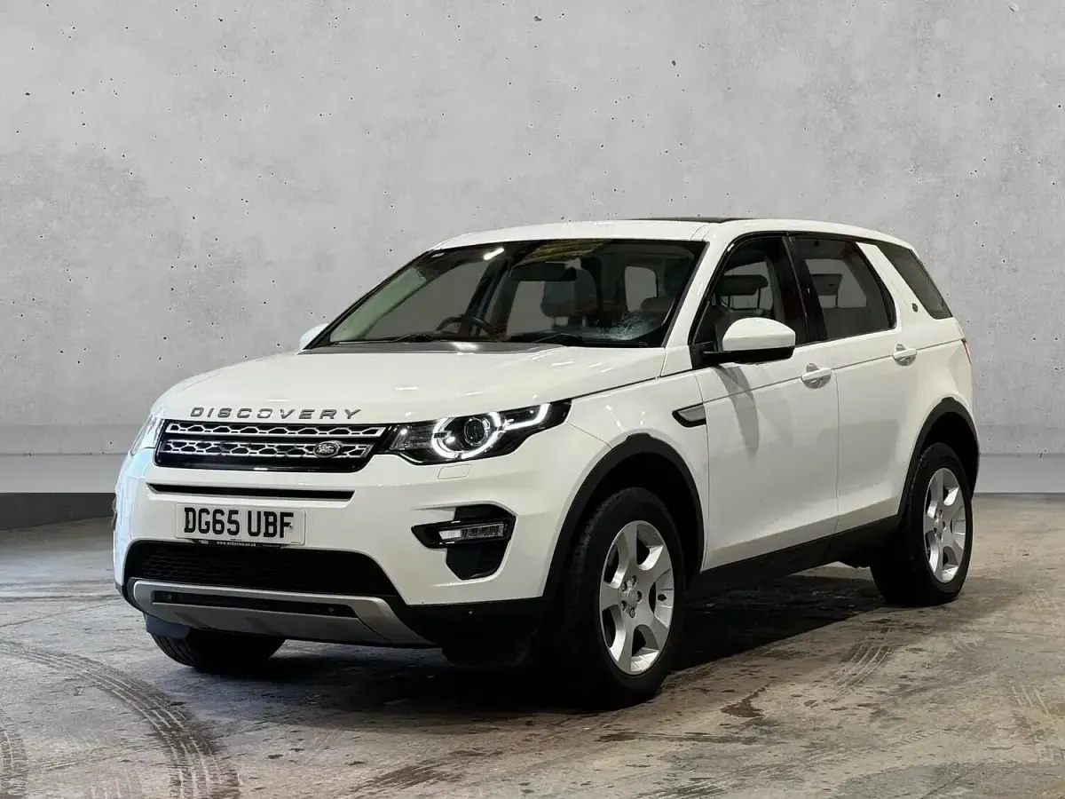 Used Land Rover Discovery Sport HSE 150 HP (110 kW) 2016 White SUV
