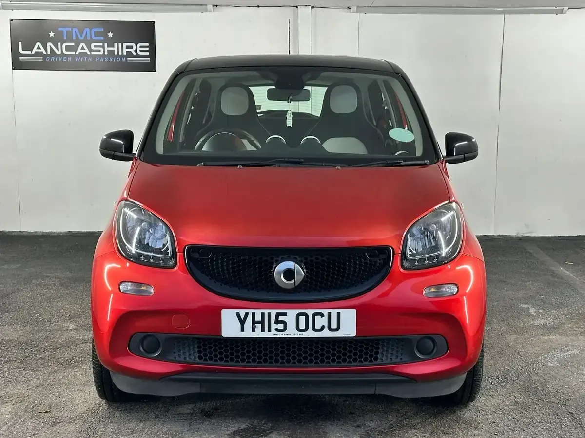 Used Smart ForFour Passion 2015 Red Hatchback