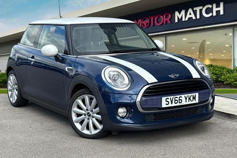 Blue Used 2016 Mini Cooper D Hatch Hatchback | £7,290 (Fair price) - Image 1/4