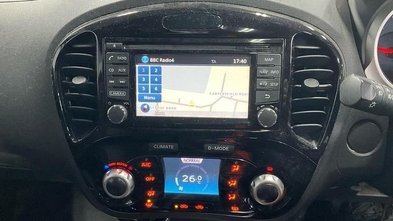 Used Nissan Juke Acenta Premium 117 HP (86 kW) 2014 Ink blue pearl SUV