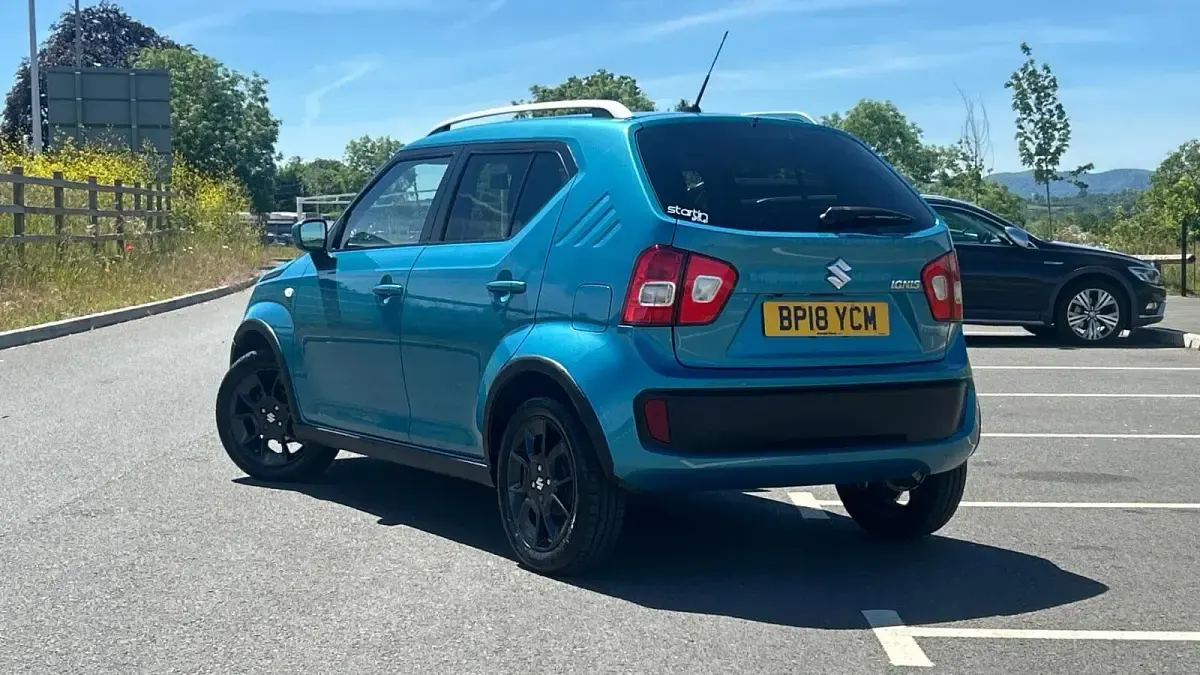 Used Suzuki Ignis SZ-T 90 HP (66 kW) 2018 Blue SUV