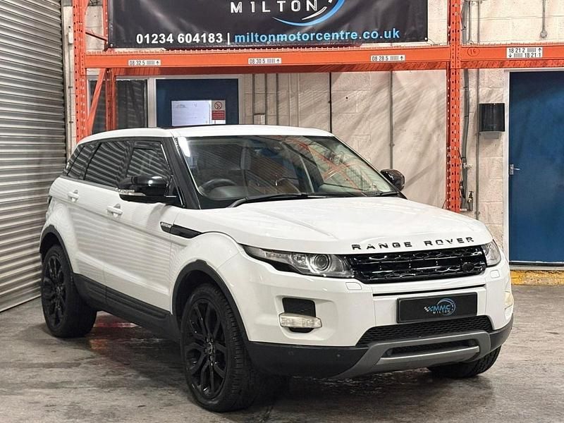 Used Land Rover Range Rover evoque Prestige 2012 White Estate