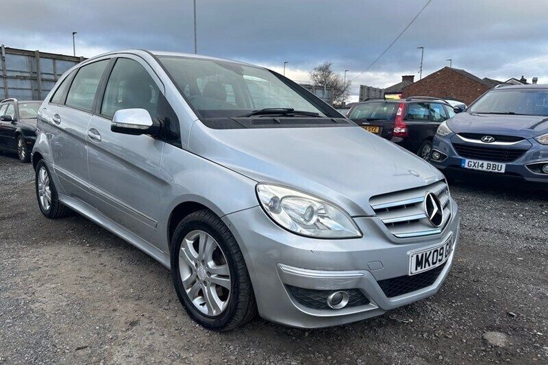 Silver Used 2009 Mercedes B180 SE MPV | £1,999 (Fair price) - Image 1/1