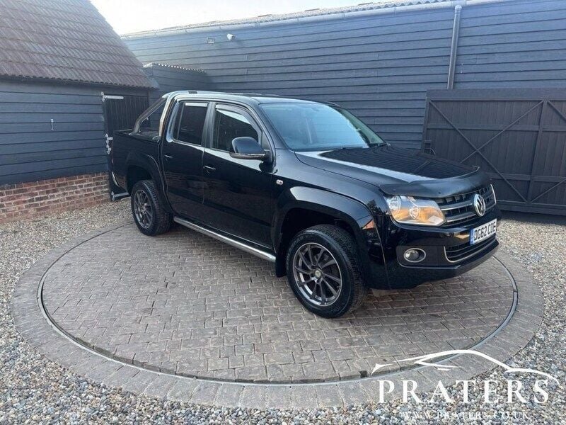 Black Used 2012 VW Amarok Highline Pickup | £9,500 (Fair price) - Image 1/4
