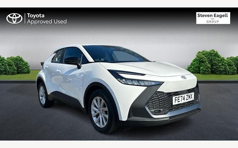 Used Toyota C-HR 140 HP (102 kW) 2026 SUV