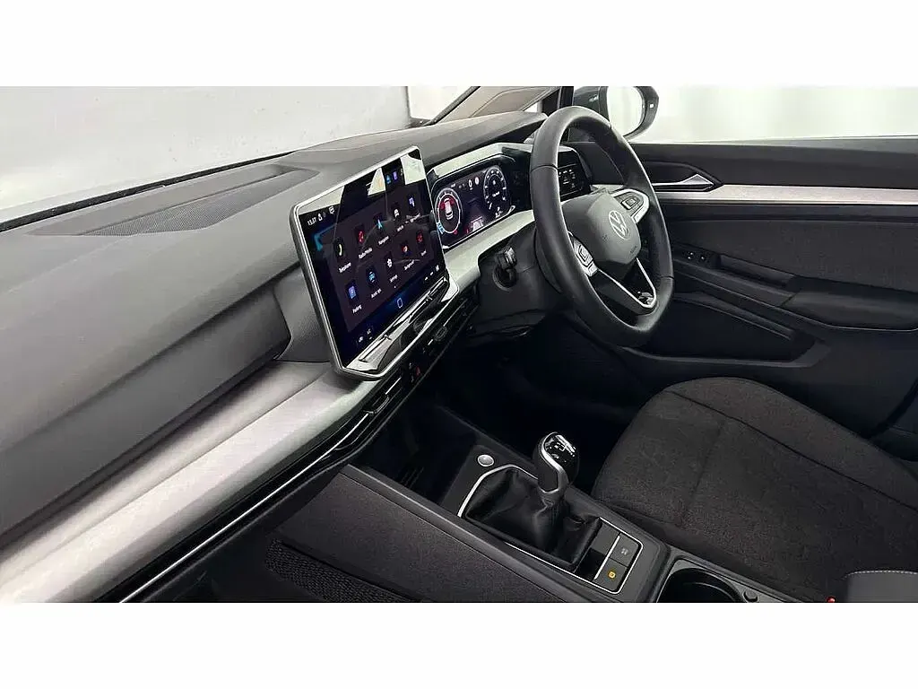 Used VW Golf VIII 150 HP (110 kW) 2024