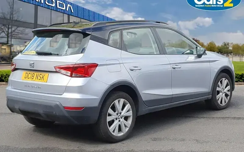 Used Seat Arona SE Technology 116 HP (85 kW) 2018 Silver SUV